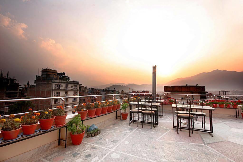 Thamel Grand Hotel Katmandu Dış mekan fotoğraf